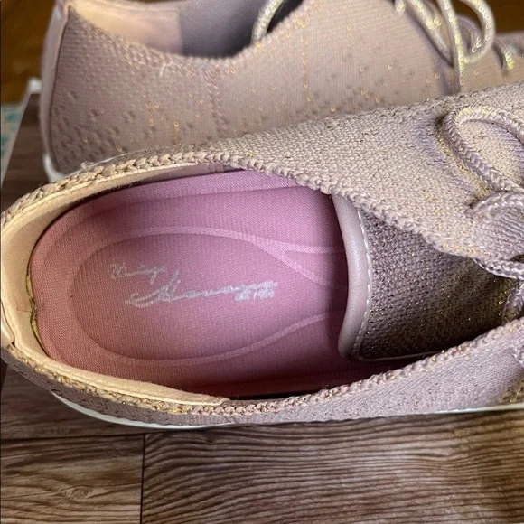 Rothy's Tan Knit Sneakers - Picture 3 of 6